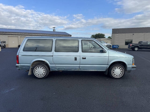 plymouth grand voyager 1990 1P4FH44R3LX127643 image plymouth grand voyager 1990 1P4FH44R3LX127643 image